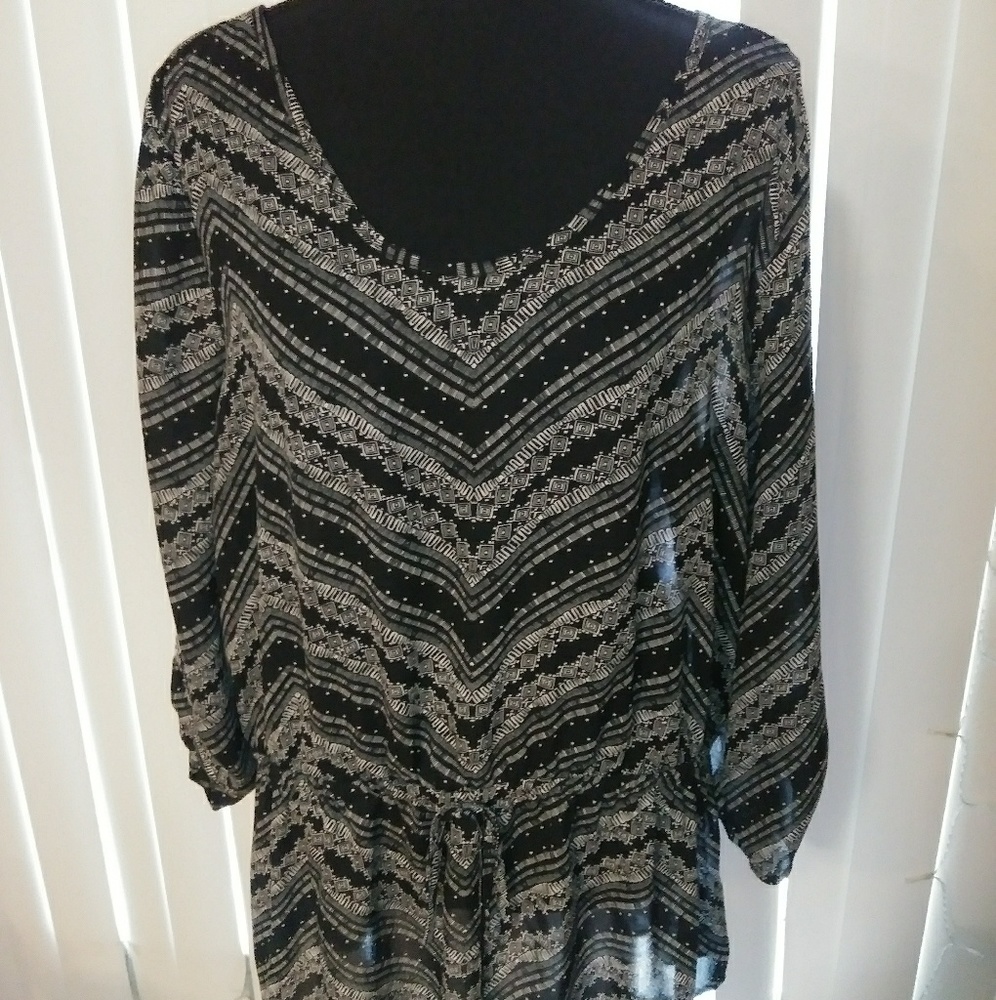 Maurices Black and White Blouse XL